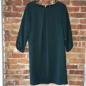 Emerald shift dress 💃🏾